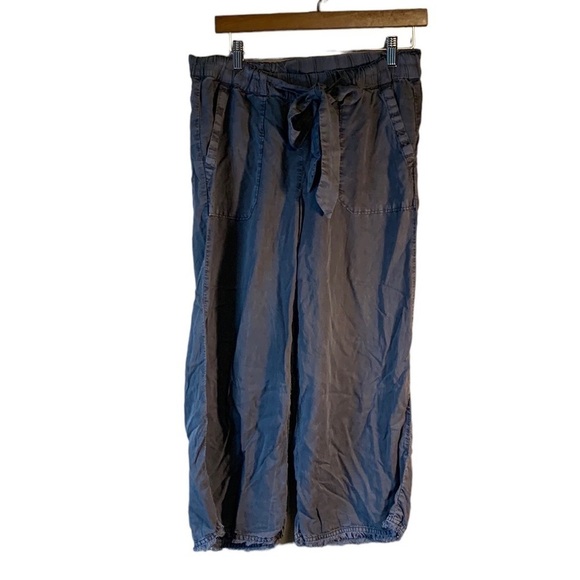 Susina Tencel Lyocell Raw Hem Wide Leg Pants in Ebony Gray Lounge Cropped XS - Picture 2 of 14